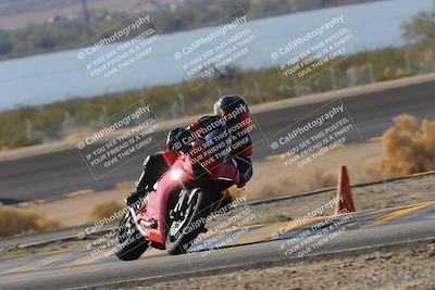 media/Dec-18-2022-SoCal Trackdays (Sun) [[8099a50955]]/Turn 14 (940am)/